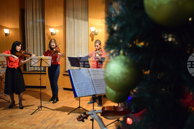 Благоевград - Народно читалище - годишнина - Цигулков ансамбъл - концерт