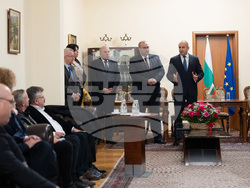 Президент - Албания - българско национално малцинство 