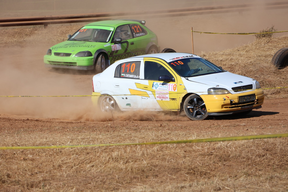 Община Ловеч: 20 пилоти на старта на благотворителното рали крос шоу „Ловеч 2024“