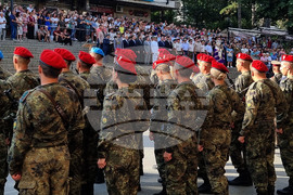 Велико Търново - връчване на офицерско звание- НВУ "Васил Левски"