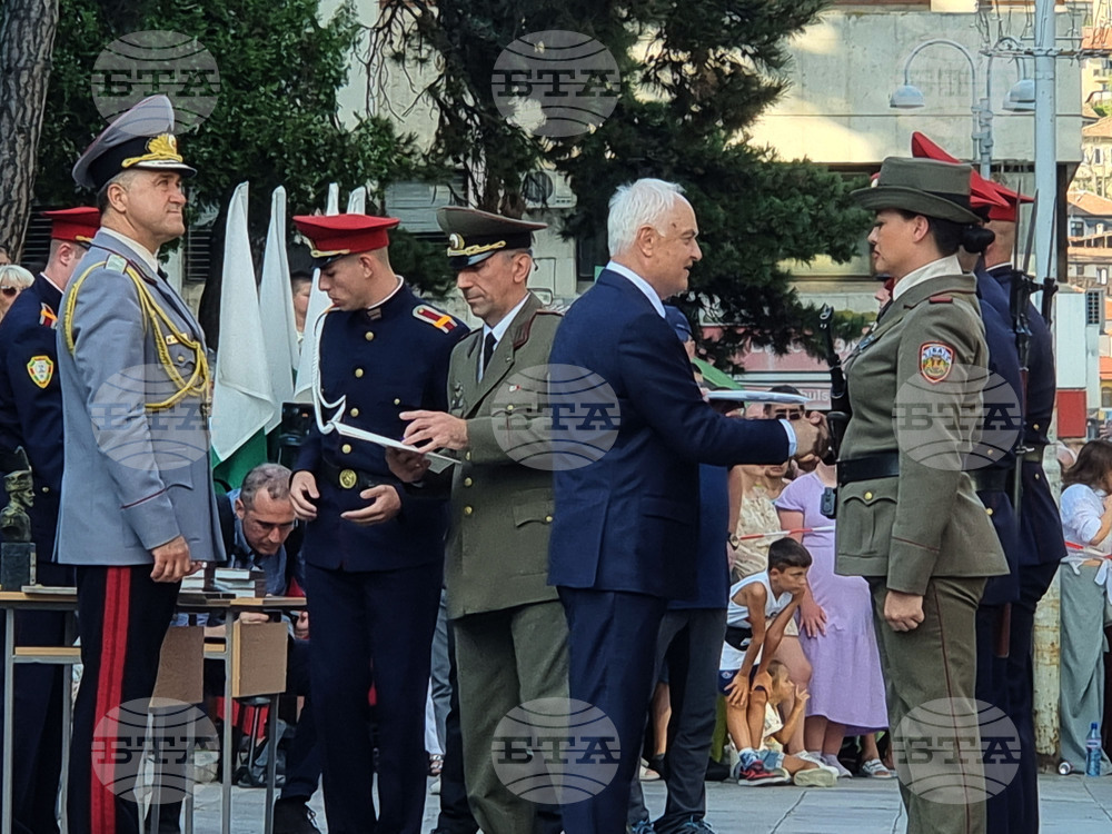 Велико Търново - Випуск 146-и на НВУ „Васил Левски“ получи първо офицерско звание