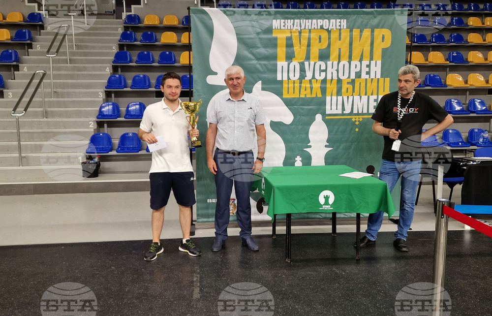 Гросмайстор Мартин Петров спечели за втора поредна година състезанието по блиц в Международния турнир "Шумен оупън"