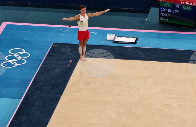 Франция - XXXIII Летни олимпийски игри - спортна гимнастика - Кевин Пенев