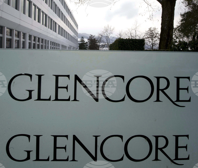 Акциите на „Гленкор“ поскъпват с 8 процента на фона на подновяване на преговорите за придобиването на минния гигант от „Рио Тинто“