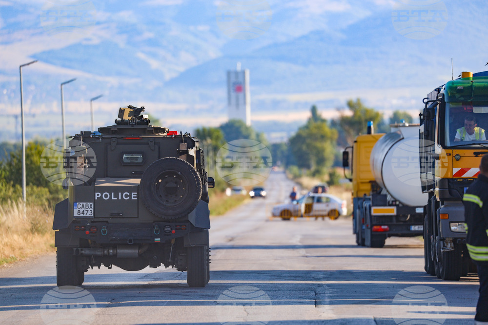 Село Гара Елин Пелин - противопожарна и полицейска техника