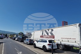 ГКПП "Кулата" - автомобили - трафик