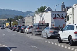 ГКПП "Кулата" - автомобили - трафик