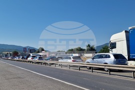 ГКПП "Кулата" - автомобили - трафик