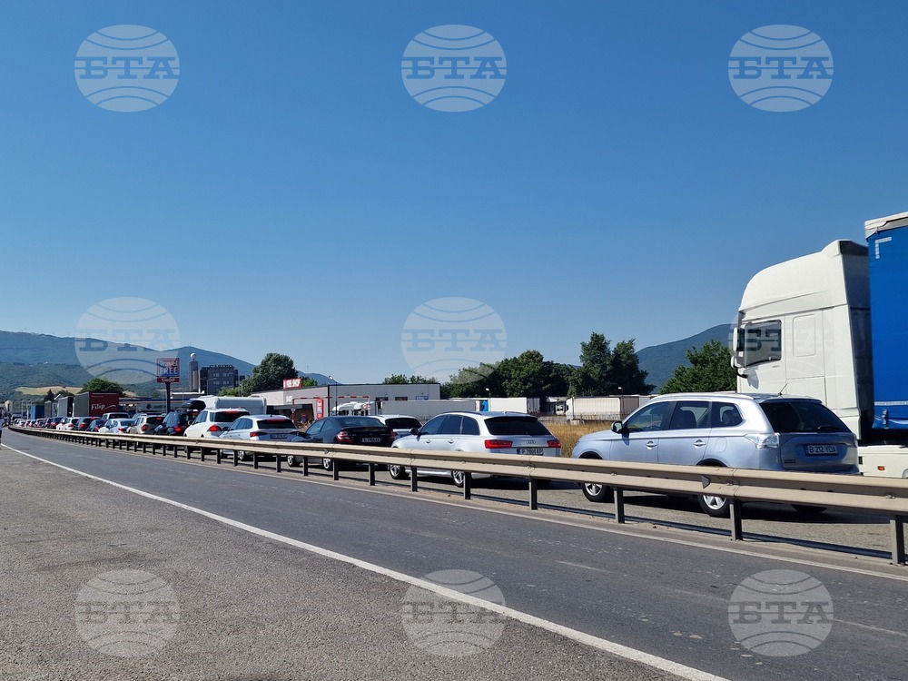 ГКПП "Кулата" - автомобили - трафик