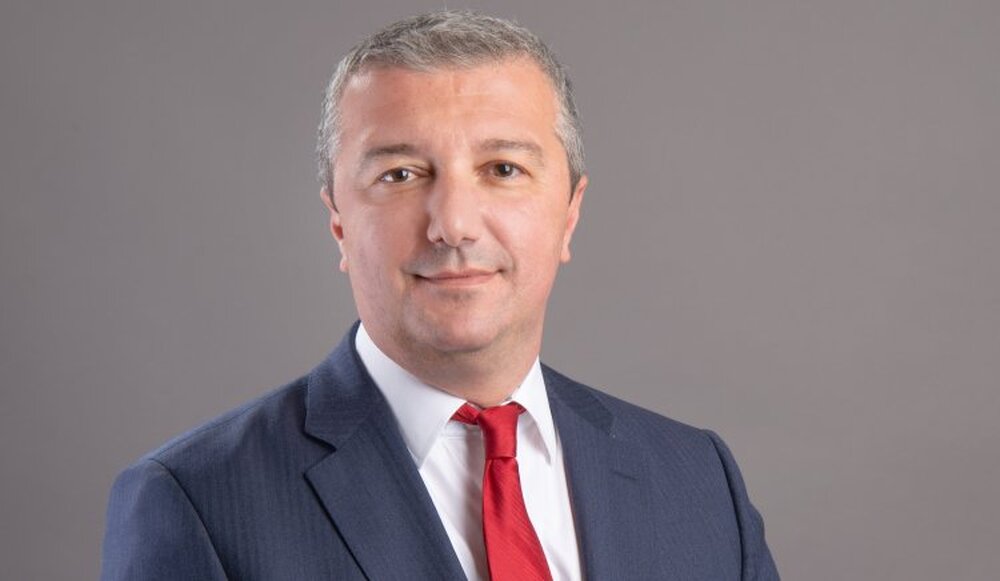 Само левицата предлага мерки за справяне с демографската криза, смята Драгомир Стойнев