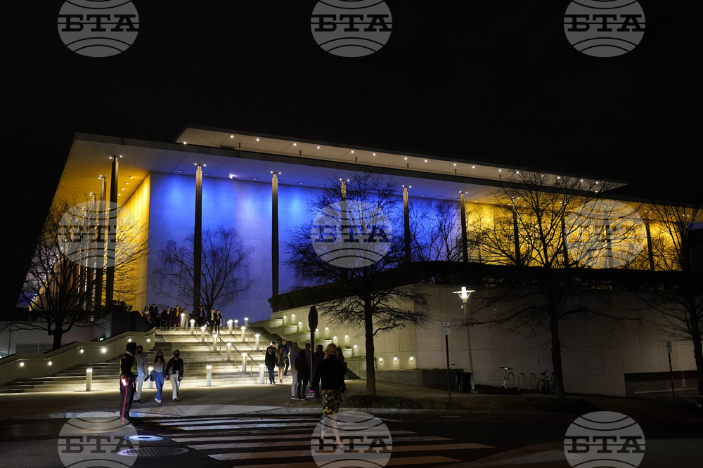  Петиция в Съединени американски щати против дейностите на Тръмп с Центъра „ Кенеди “ провокира над 4000 подписа 