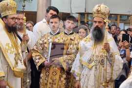 Дупница - патриарх Даниил - храм - Света литургия - стадион - освещаване