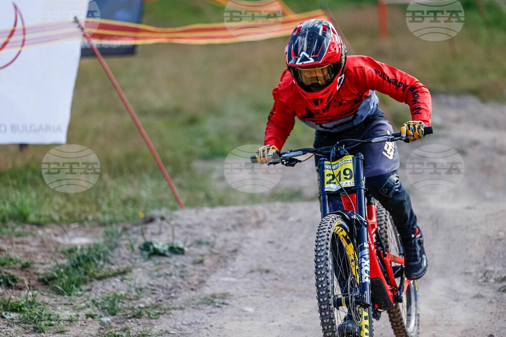 Димитър Мазнейков от смолянския клуб Riders United се класира трети на „Пампорово Байк Фест 2024“