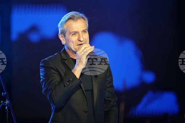 Всяка песен има своя съдба и своя изпълнител, каза за БТА композиторът Красимир Гюлмезов