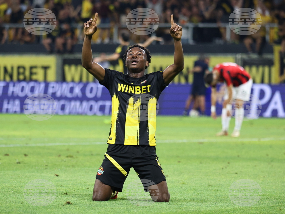 Пловдив - футбол - Ботев (Пловдив) - Локомотив (Пловдив)