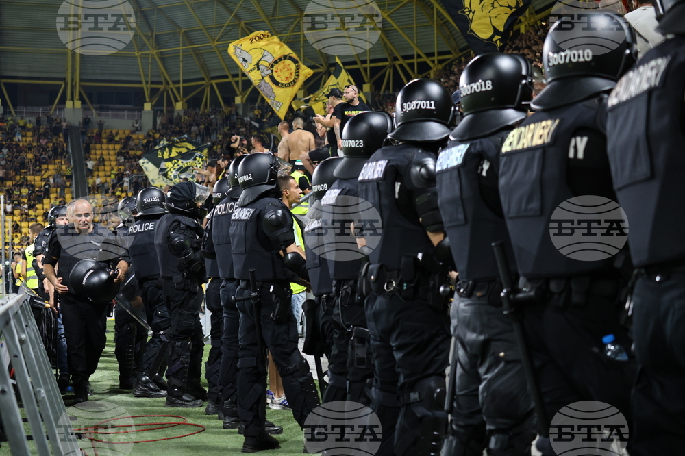 Пловдив - футбол - Ботев (Пловдив) - Локомотив (Пловдив)