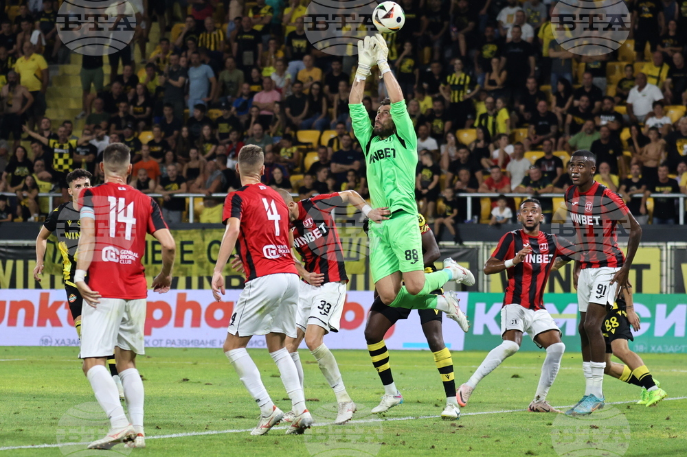 Пловдив - футбол - Ботев (Пловдив) - Локомотив (Пловдив)