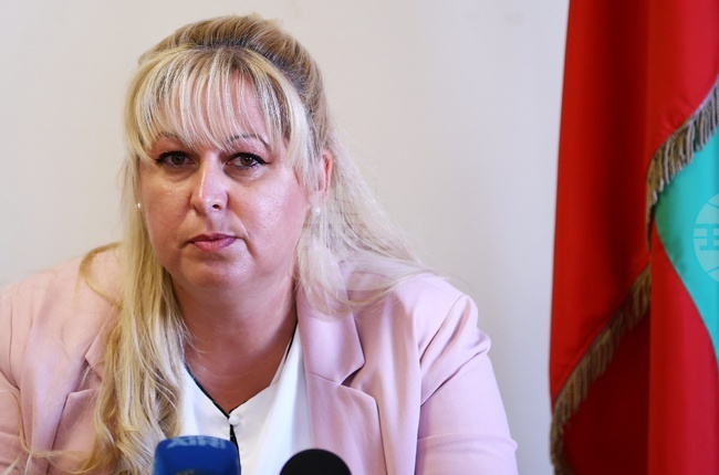 Положението се нормализира, каза областният управител на Софийска област за пожара в село Опицвет