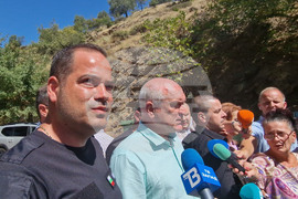 Петрич - българо-гръцка граница - пожар - Димитър Главчев - Калин Стоянов