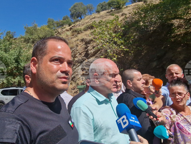 Петрич - българо-гръцка граница - пожар - Димитър Главчев - Калин Стоянов