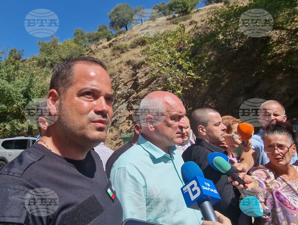 Петрич - българо-гръцка граница - пожар - Димитър Главчев - Калин Стоянов