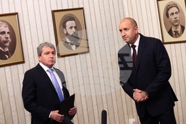 Румен Радев - "Има Такъв Народ" - мандат