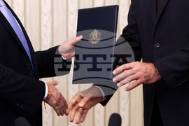 Румен Радев - "Има Такъв Народ" - мандат