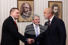 Румен Радев - "Има Такъв Народ" - мандат