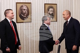 Румен Радев - "Има Такъв Народ" - мандат