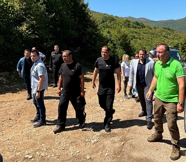 МВР: Два самолета от Франция ще се включат в погасяването на пожара на българо-гръцката граница