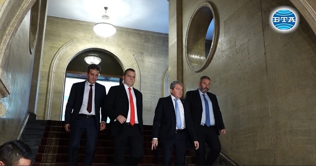 На срещите с политическите формации и с независимите депутати ще се обсъждат приоритети и сроковете за изпълнението им, каза Тошко Йорданов