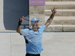 CORRECTION Paris Olympics Skateboarding