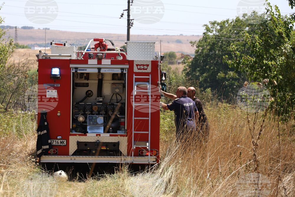 Бургас - квартал „Меден Рудник" - пожар