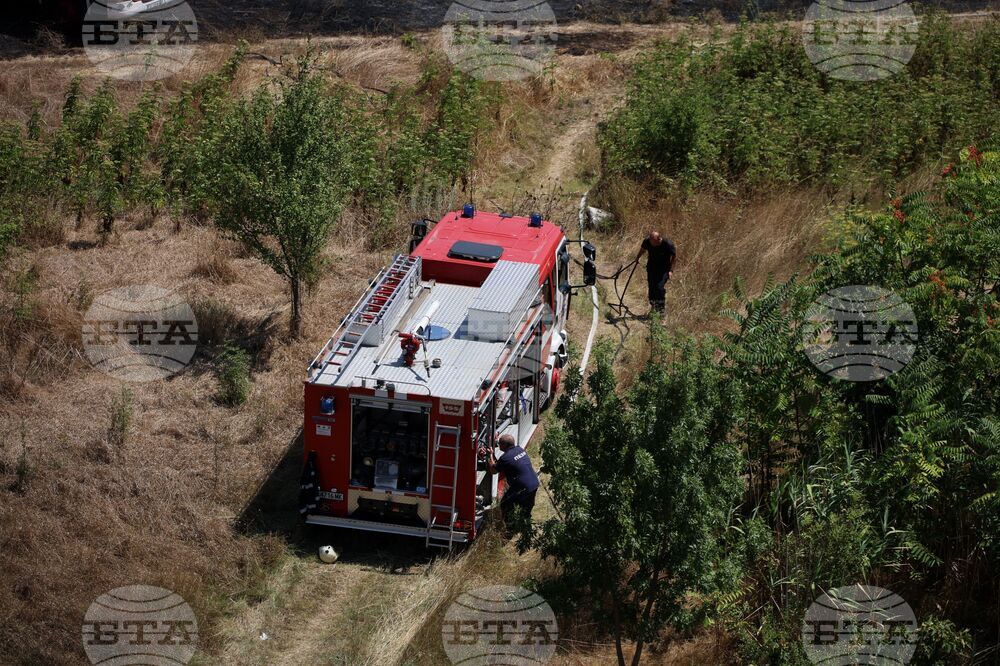 Бургас - квартал „Меден Рудник" - пожар
