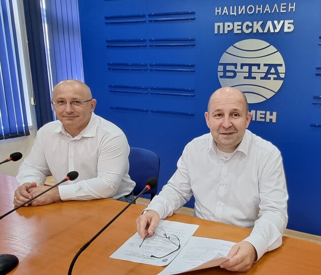 Пресконференция на ПП „Възраждане“ на тема “Важни акценти от изминалото заседание на Общинския съвет в Шумен”