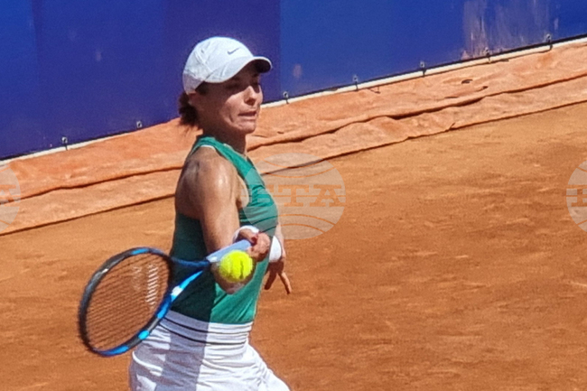 Виктория Томова запази място в топ 100 на световната ранглиста по тенис при жените, начело е Арина Сабаленка