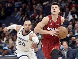 Heat Grizzlies Basketball