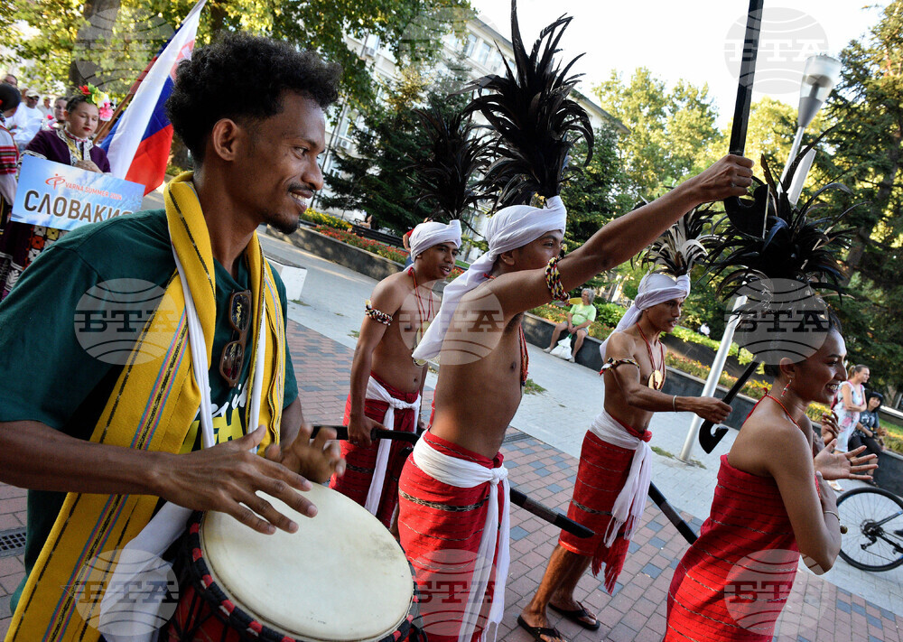 Варна - Международен фолклорен фестивал „Варненско лято“