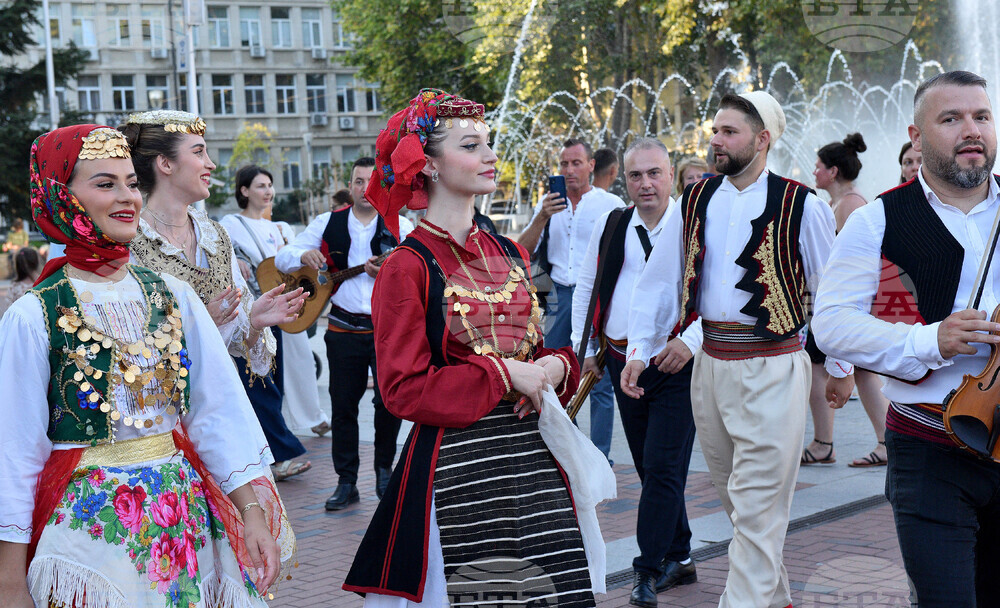 Варна - Международен фолклорен фестивал „Варненско лято“