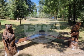 Самоков - Туристическа градина - пейки