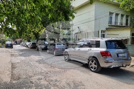 Монтана - зелена зона - паркиране