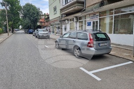 Монтана - зелена зона - паркиране