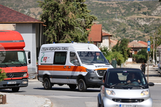 Трима от пострадалите при пожара в Кочани и хоспитализирани в България са изписани от болници в Пловдив и във Варна