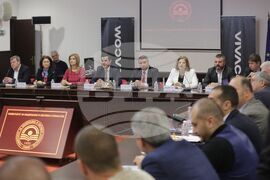 УНСС - кръгла маса - Дигитализация, киберсигурност и местно управление