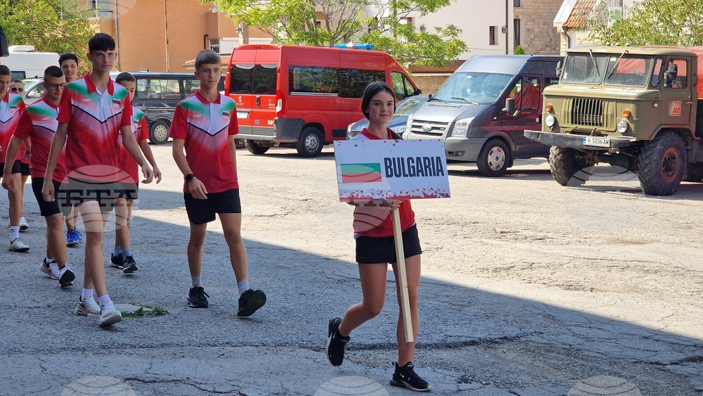 Шумен - Международно младежко състезание по пожароприложен спорт - отбор - посрещане