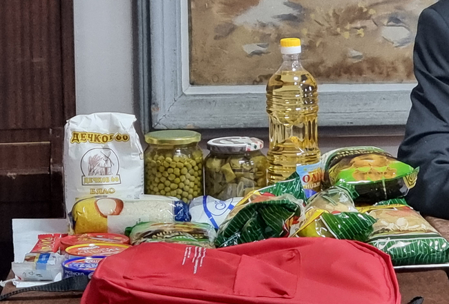 В навечерието на Коледа над 500 семейства от община Петрич ще получат пакети с хранителни продукти в рамките на благотворителна кампания