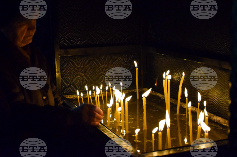 Политически и духовни лидери изразиха съболезнования по повод кончината на албанския архиепископ Анастасий