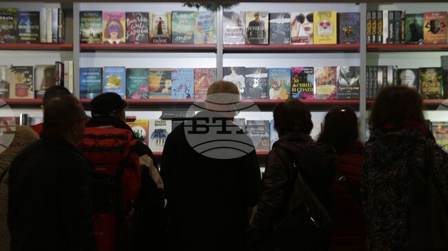 Издателство „Отвъд кориците“ възобновява рубриката си за актуални литературни конкурси в България