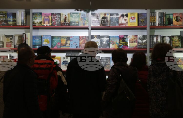 Издателство Отвъд кориците възобновява рубриката си за актуални литературни конкурси