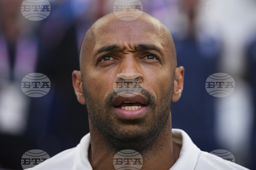 Тиери Анри смята, че мениджърът на шотландския Селтик Уилфрид Нанси може да преобърне нещата в клуба